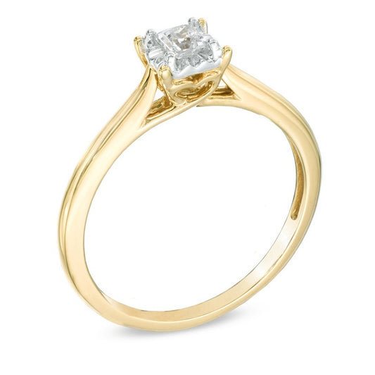Round Classic Diamond Engagement Ring