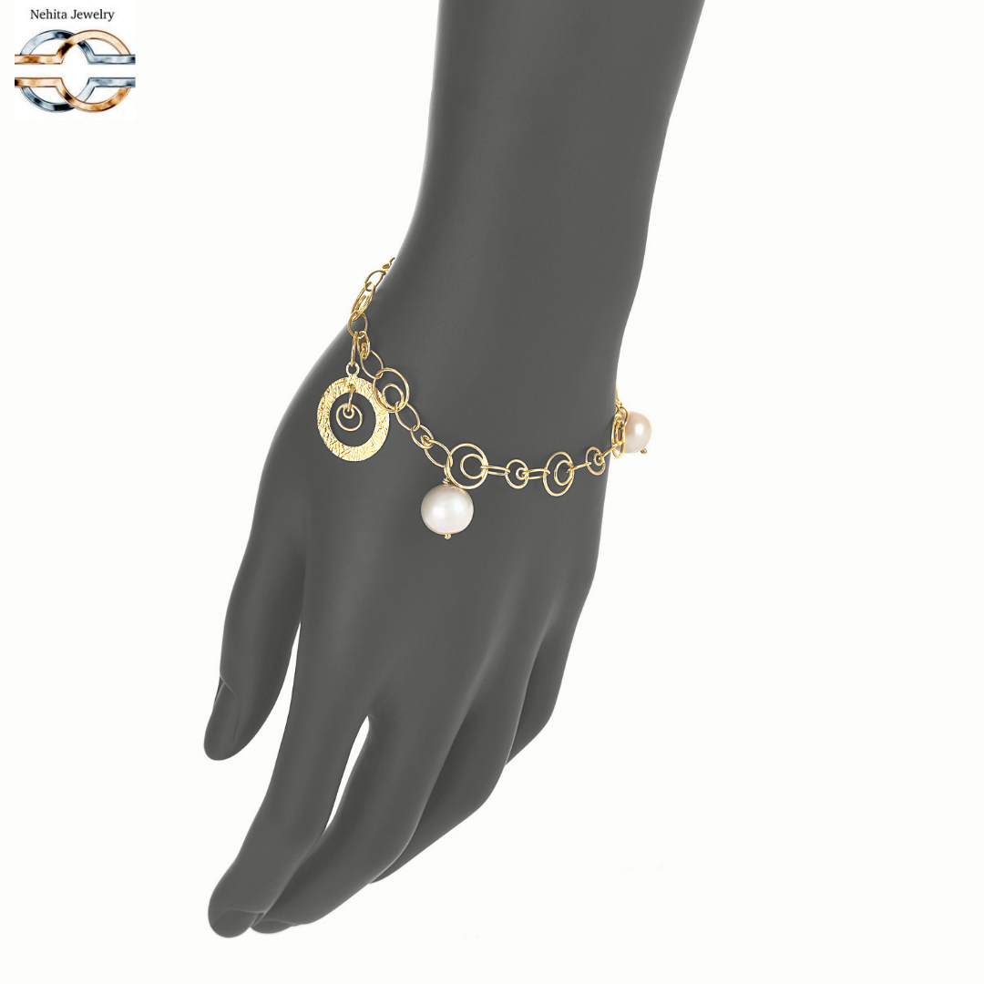 Jewelry tips to rock your office look