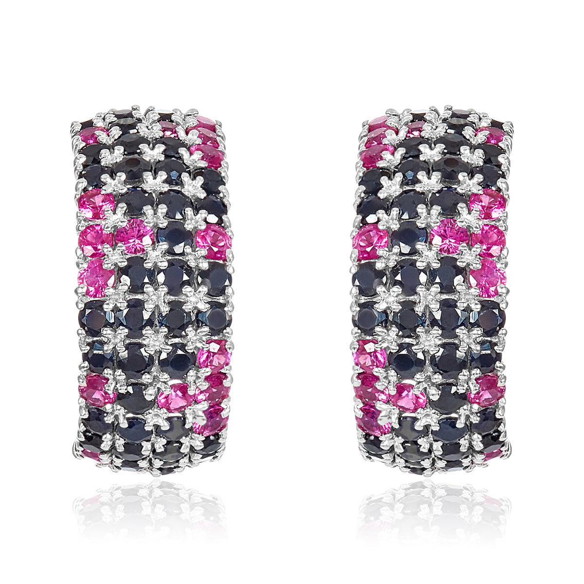 Styling jewelry with your outfit