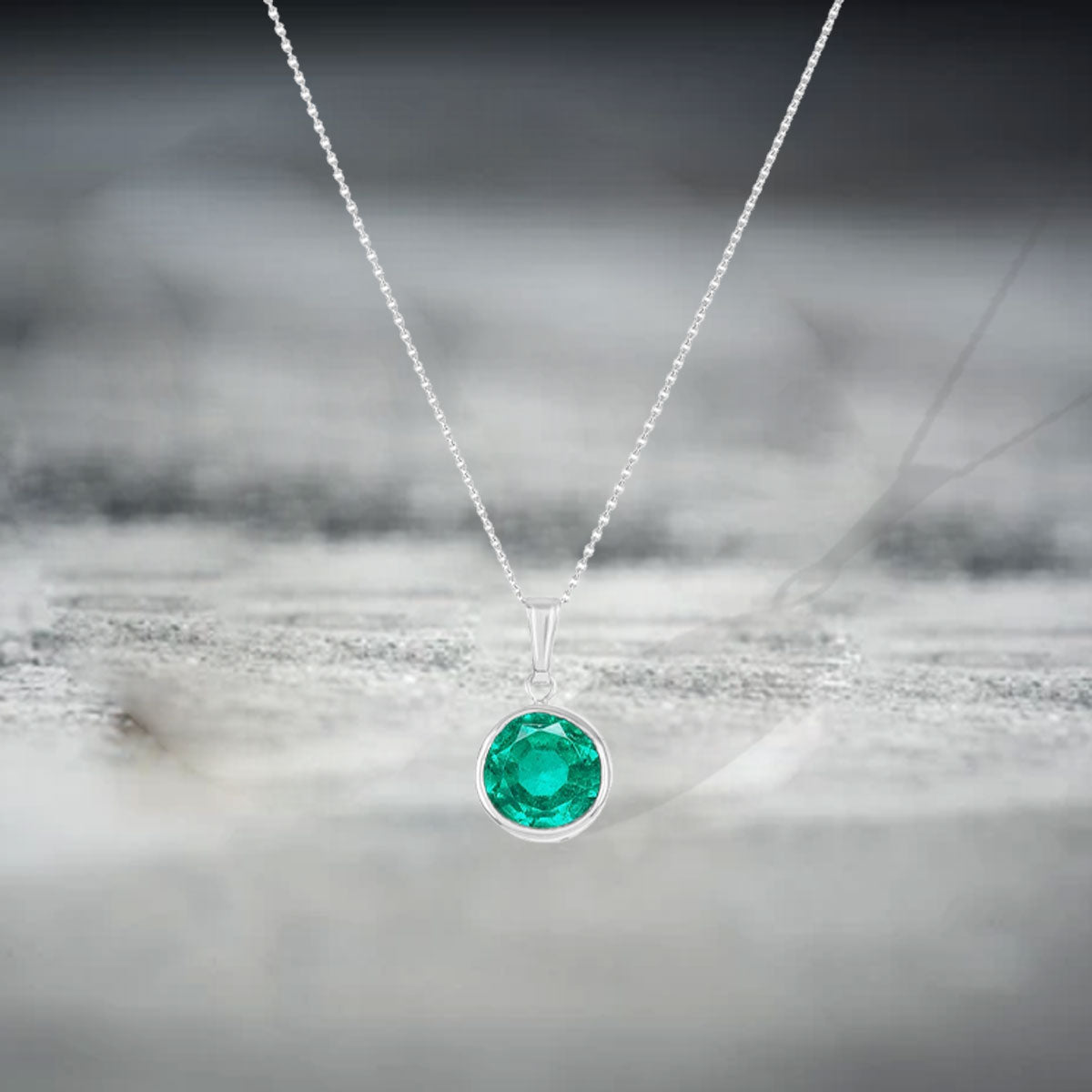 Significance of wearing moonstone birthstone embedded jewelry