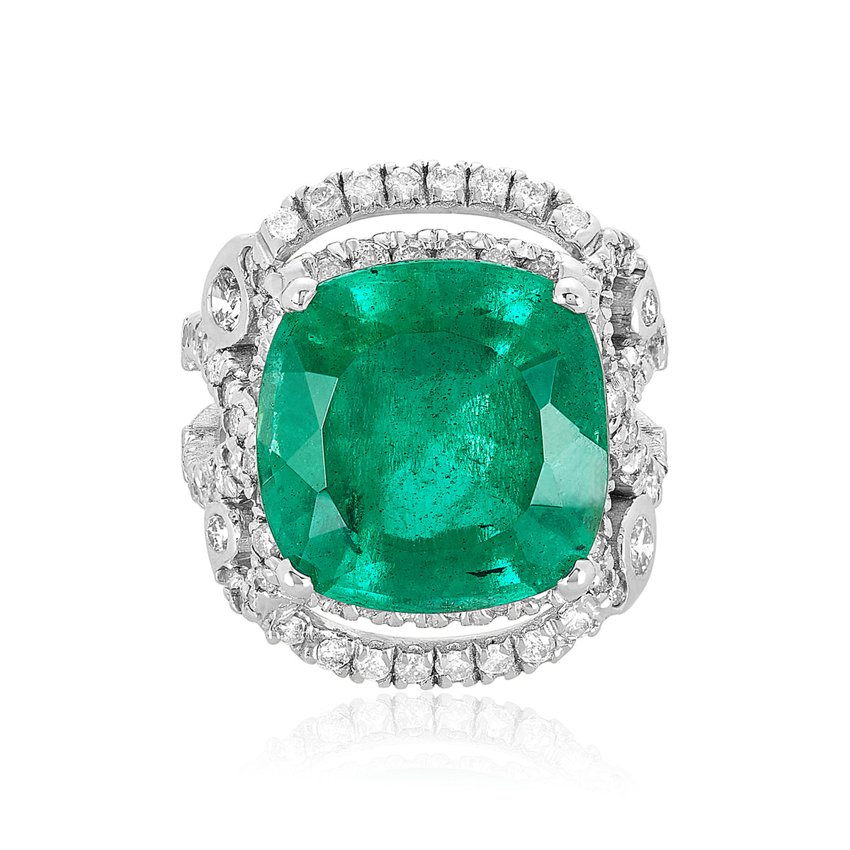 Emerald doublet & diamond ring